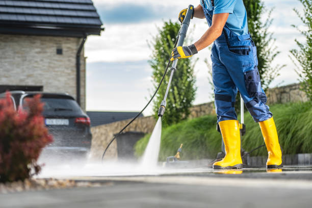 Fence Pressure Washing in Corydon, IN